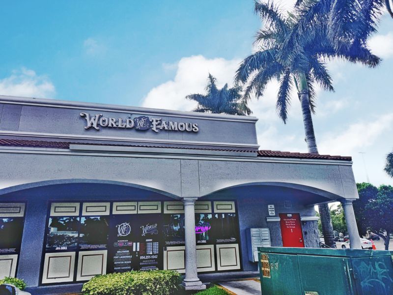 World Famous - Hollywood, Florida
