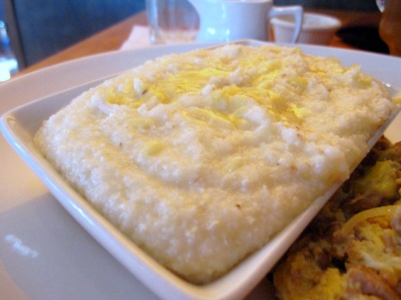 Grits with cheese