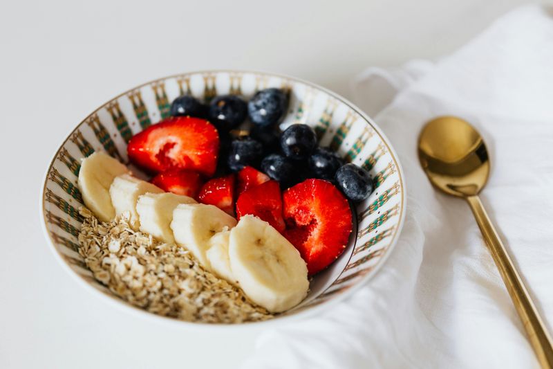 16 Foods Boomers Swear Were Better Because No One “Over-Seasoned” Everything 12 Oatmeal bowl