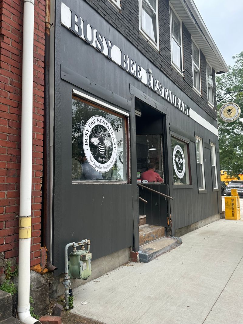 Busy Bee - Marietta, Ohio