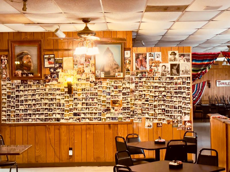 This Cozy Café Serves Breakfast Tamales People Wait All Week For 14 Family Run Heart