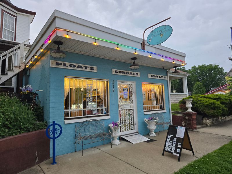 Uncommon Cups and Cones - New Albany, Indiana