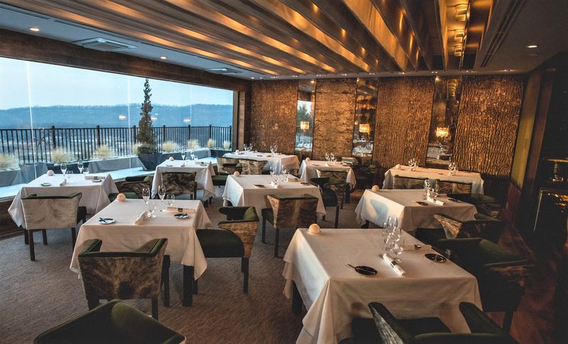 One Unforgettable Fine Dining Spot in Every State 30 Restaurant Latour – Hamburg, New Jersey