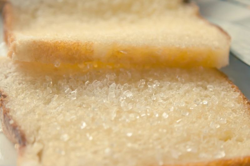 10 Weird Food Combos From Back Then That Actually Work 6 Bread with sugar and butter