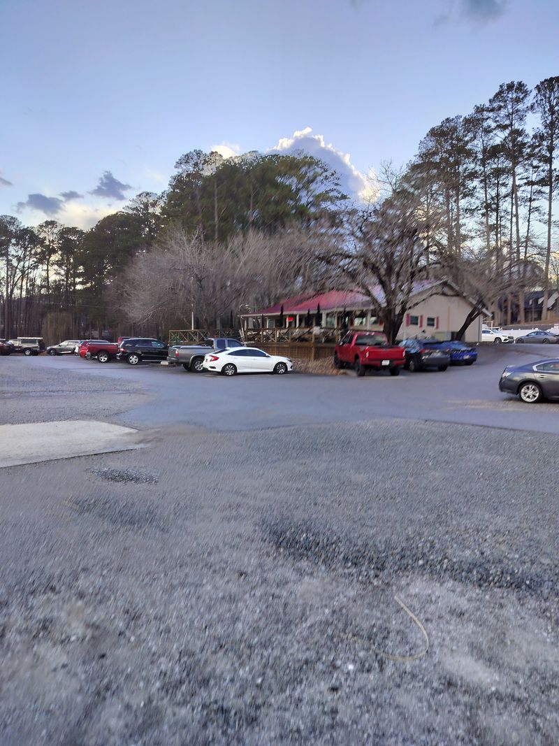 Steve’s Landing Waterfront Grill - Soddy-Daisy, TN