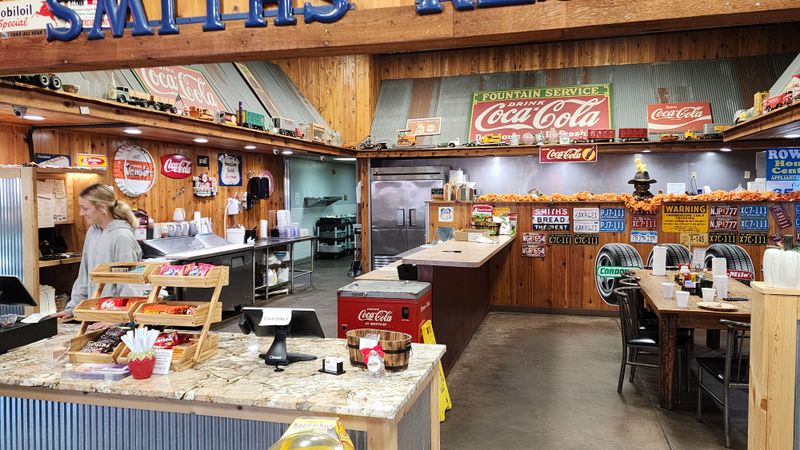 This Missouri Tenderloin House Serves Sandwiches So Big They Barely Stay on the Plate 18 What To Expect Inside