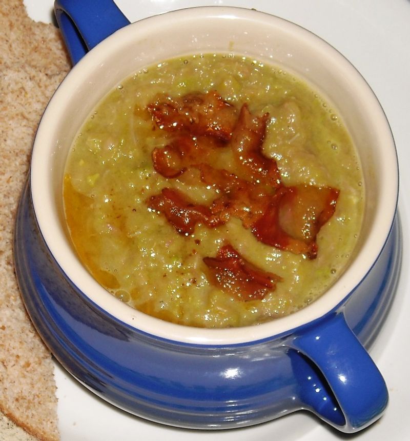 Split pea soup with ham