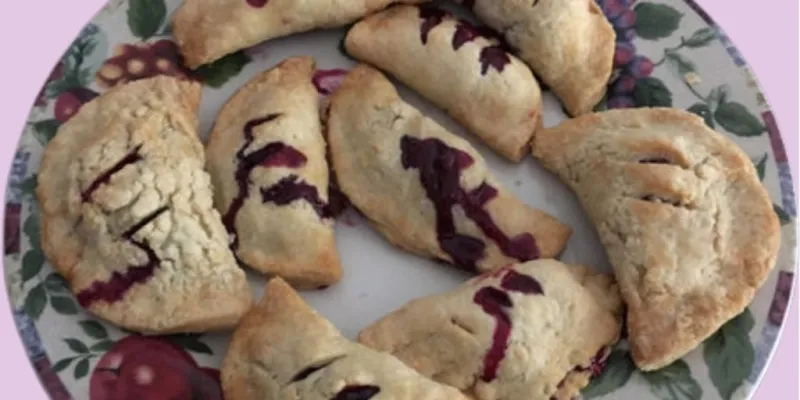 Pacific Northwest berry hand pies