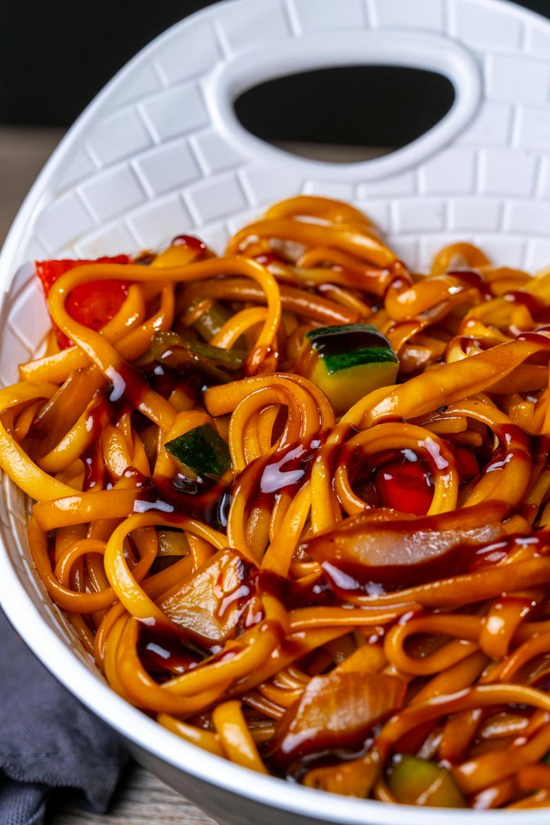 15 Trendy Foods That Look Great Online But Disappoint in Real Life 16 Extreme spicy noodles