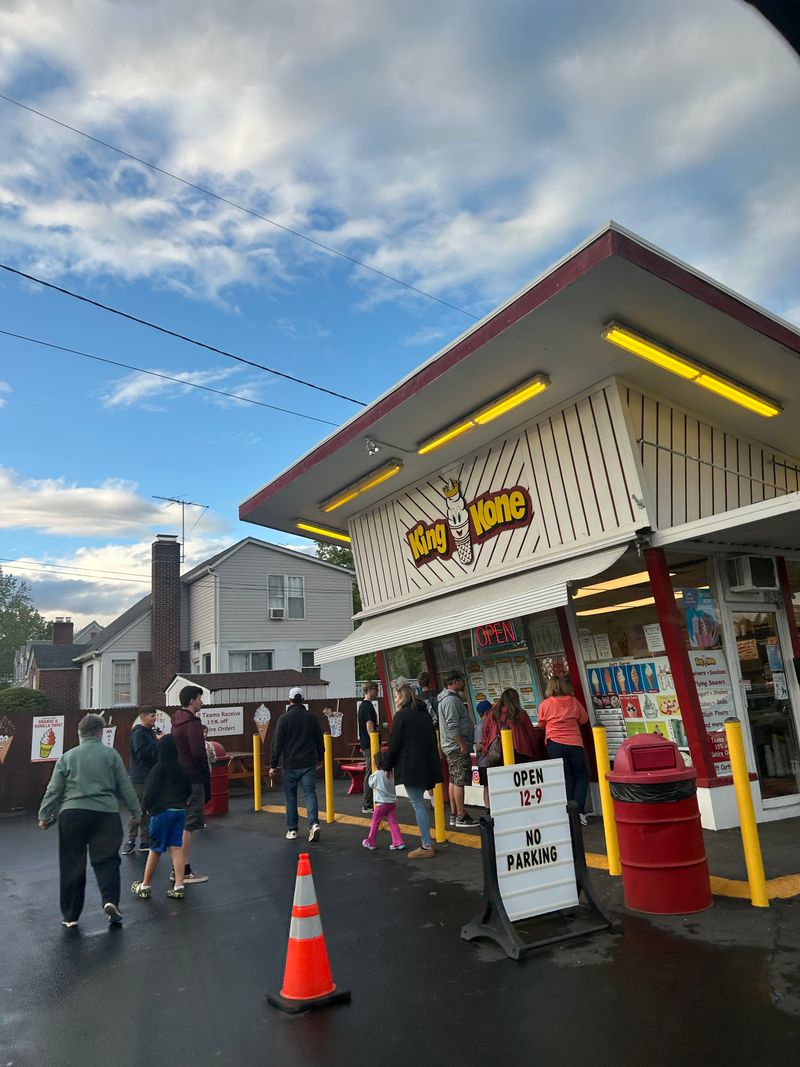 Strawberry Soft Serve Special