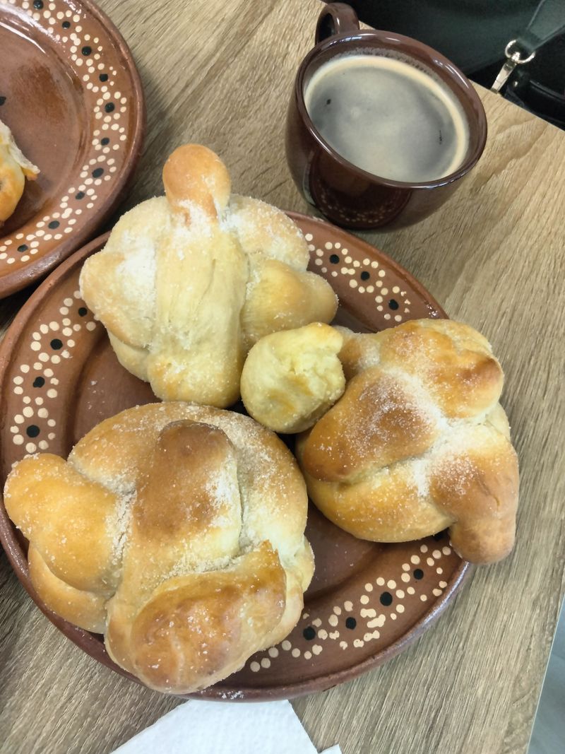 Cinnamon Sugar Knots