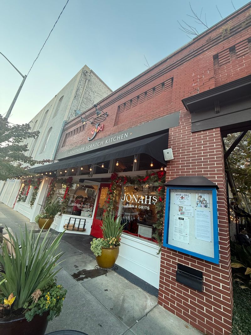 Jonah’s Fish & Chips Café – San Diego, CA