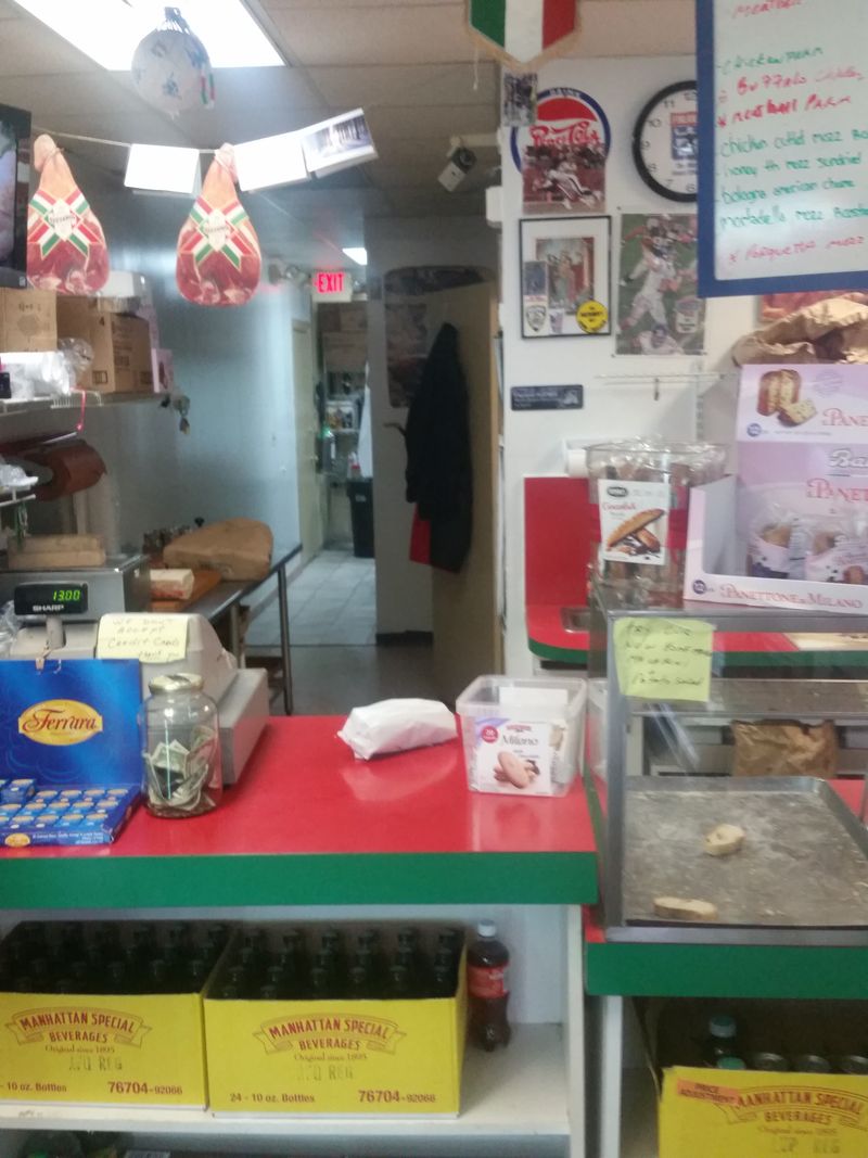 Retro Vibe and Friendly Crew