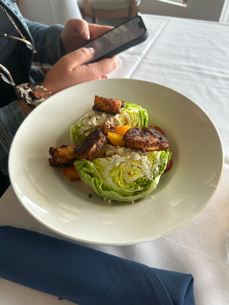 A Salad That Tastes Like The Bluff