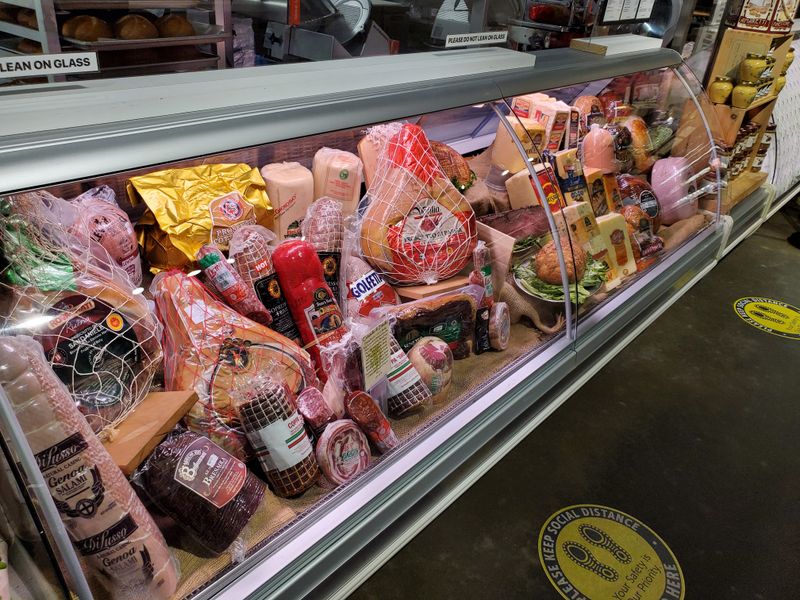 This New Jersey Italian Market Serves Italian Specialties Locals Say Taste Like Home 22 For Locals And Curious Travelers