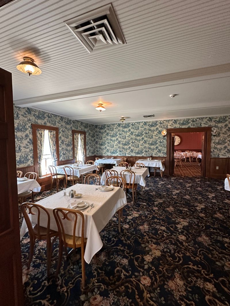 Timing Your Visit Like A Local