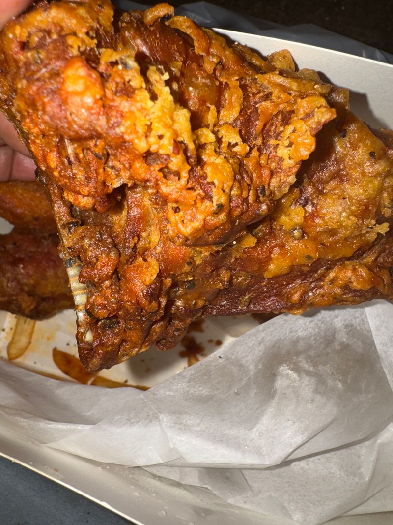 Spicy Wings That Snap