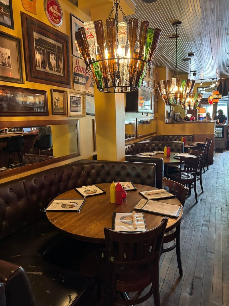 This Wisconsin Capitol-Square Tavern Serves Fried Cheese Curds And Brats That Taste Like Friday Night At A Supper Club 7 Capitol Bratwurst Plate