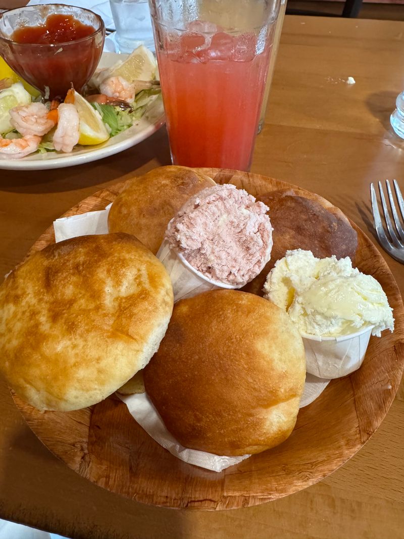 17 Utah Scone Breakfast Spots Where The Honey Butter Turns First-Timers Into Regulars 7 Maddox Ranch House - Brigham City, Utah