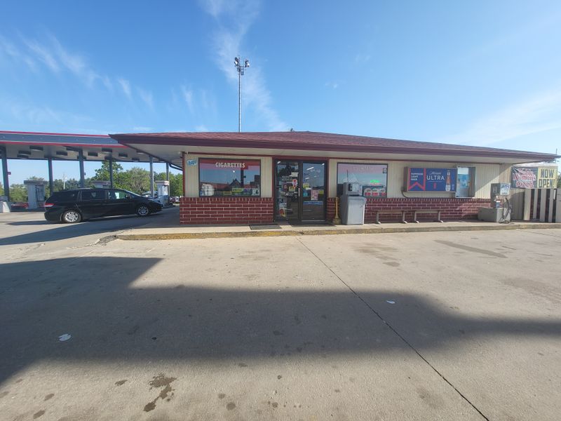 Conoco - Holt, Missouri