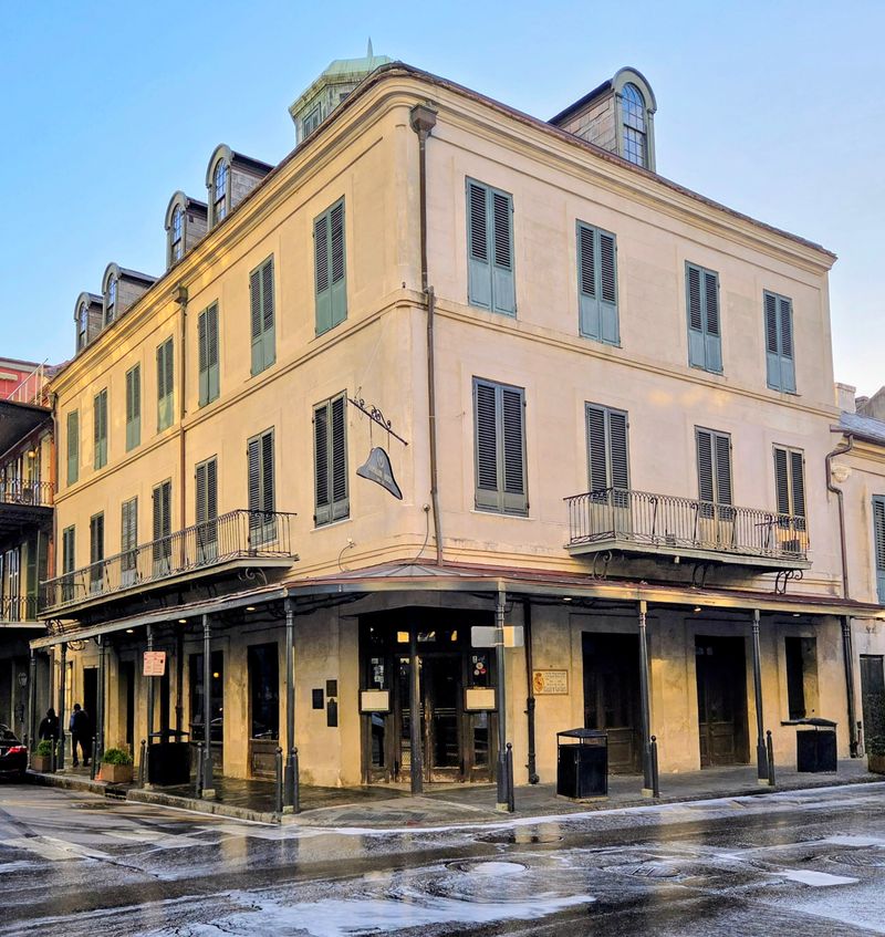 This Louisiana French Quarter Café Serves Warm Muffulettas So Good, Every Bite Feels Like Its Own Little Holiday 21 Plan Your Visit Details