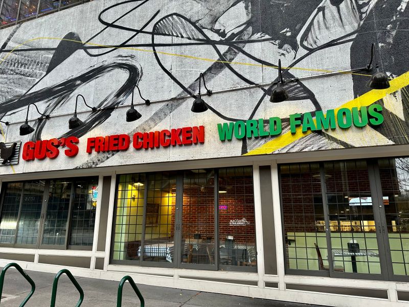 15 Georgia Fried Chicken Restaurants Where The Crunch Can Be Heard Across The Dining Room 18 Gus’s World Famous Fried Chicken - Atlanta, Georgia