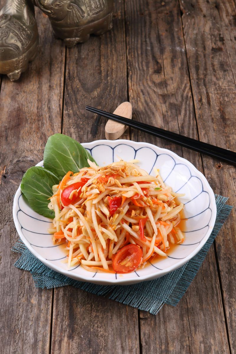 24 Thai Favorites Ranked From Mild to “Why Is My Face on Fire?” 23 Som Tum Thai (Standard Heat)