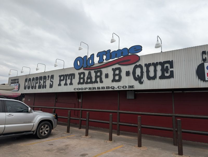 Cooper’s Old Time Pit Bar-B-Que – Llano, TX