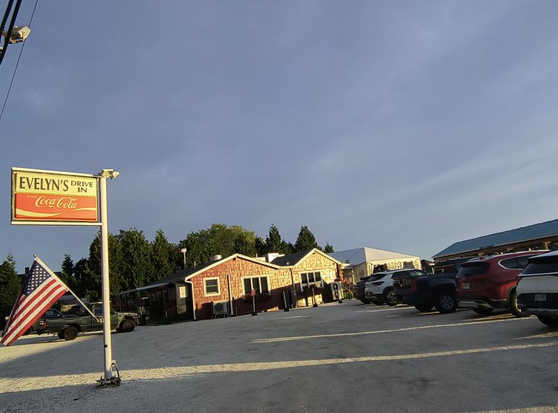 Evelyn’s Drive-In - Tiverton, Rhode Island