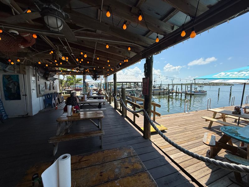 Blue Crab Cakes With Dockside Views