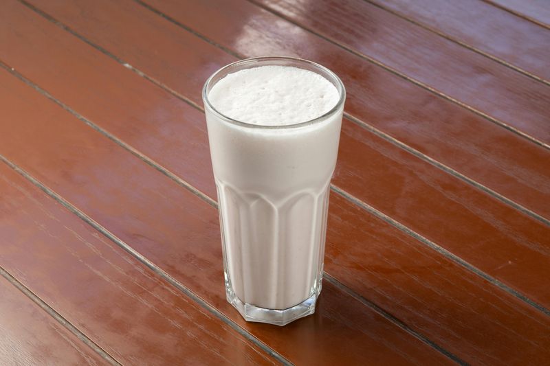 Vanilla milkshake