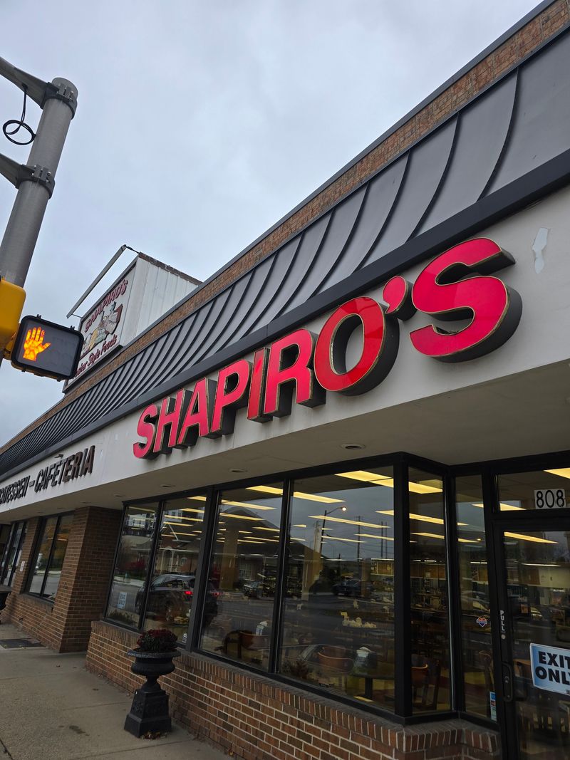 11 Comfort-Food Diners Across America That Prove Big Portions Aren’t Going Anywhere 7 Shapiro's Delicatessen - Indianapolis, Indiana