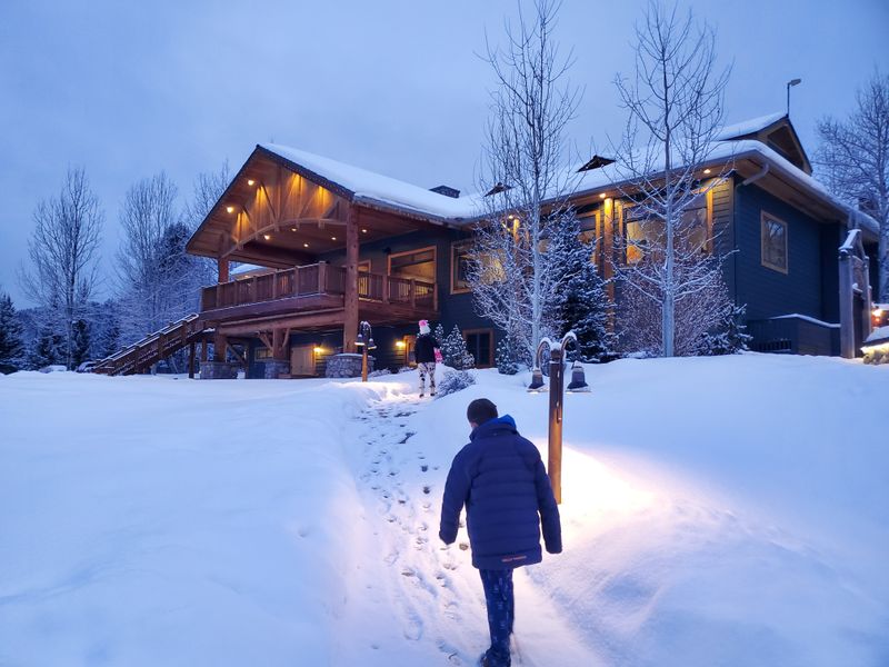 A Food Lover’s Tour of 50 Unusual and Unforgettable Spots Across America 27 Wild Caddis- Gallatin Gateway, Montana