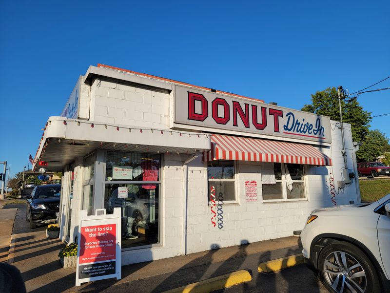 Donut Drive In - St. Louis, Missouri