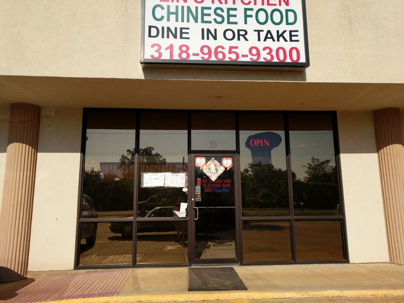 15 Roadside Pie Counters Across America Where Slices Are Still Cut Extra Thick 10 Lins Kitchen - Benton, Louisiana