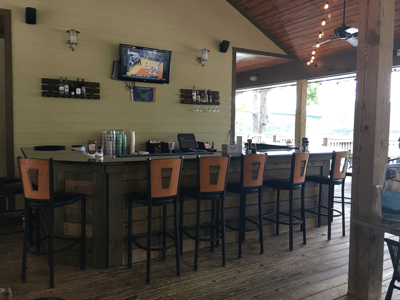 Riverview Restaurant & Marina - Ashland City, TN