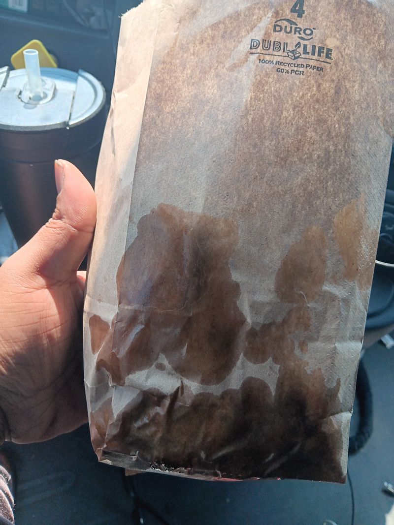 This Detroit Burger Joint Serves Slider Burgers Locals Say Haven’t Changed In Decades 21 Service That Reads Your Hunger