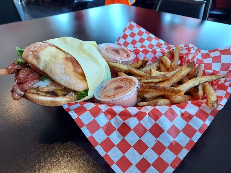 This South Dakota Burger Counter Serves Flat-Top Burgers Locals Say Still Draw Crowds 14 Onions, The Quiet Star