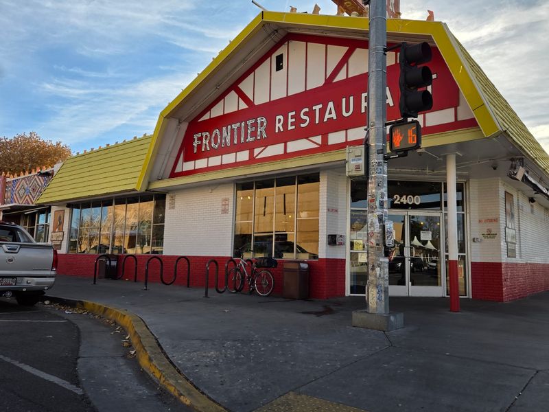 I Traveled Across New Mexico To Taste 13 Green Chile Breakfast Burritos And 4 Were Instant Favorites 8 Frontier - Albuquerque, New Mexico
