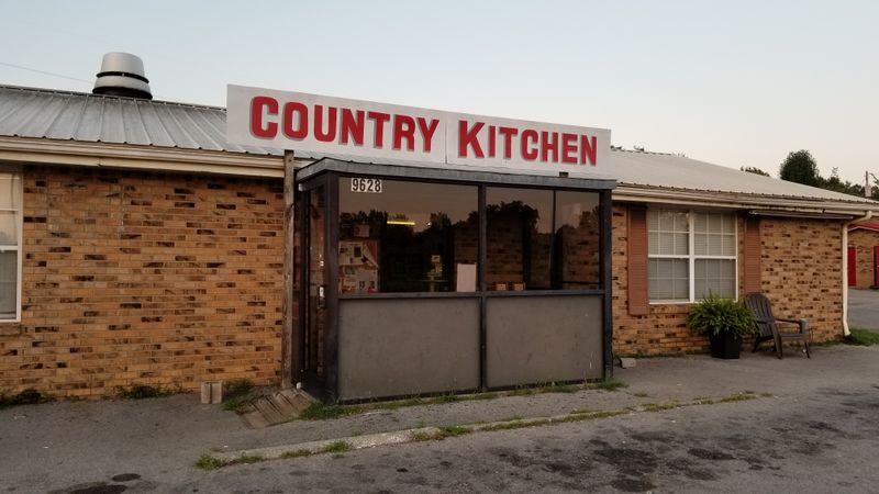 Country Kitchen - Lyles, Tennessee