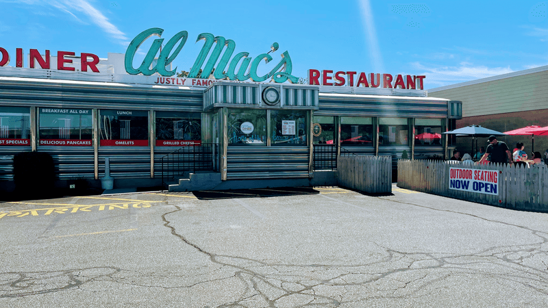 Roadside Food Gems in Every State You'll Be Glad You Pulled Over For 26 Al Mac's Diner – Fall River, Massachusetts