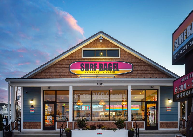 Surf Bagel Fenwick