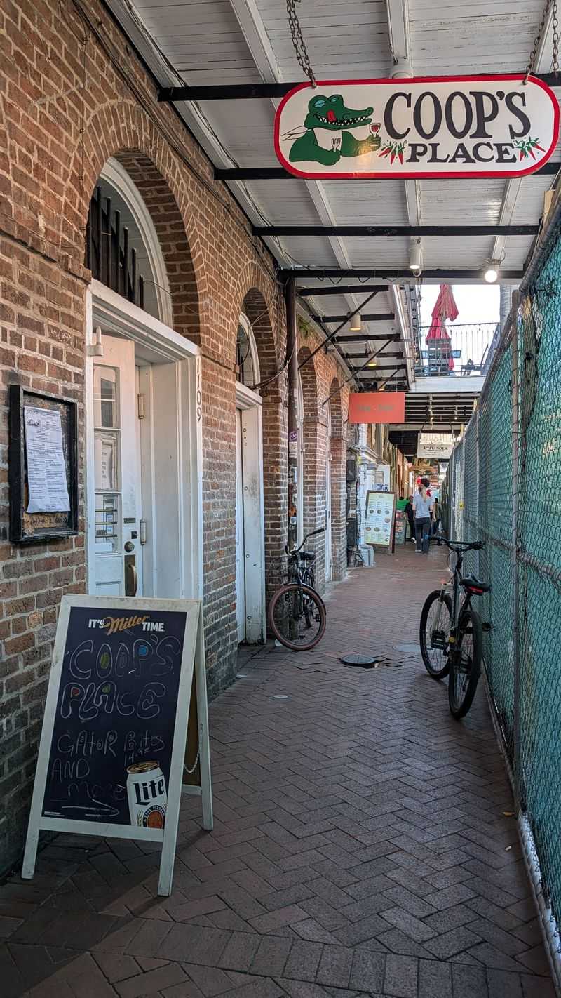 Coop's Place – New Orleans, Louisiana