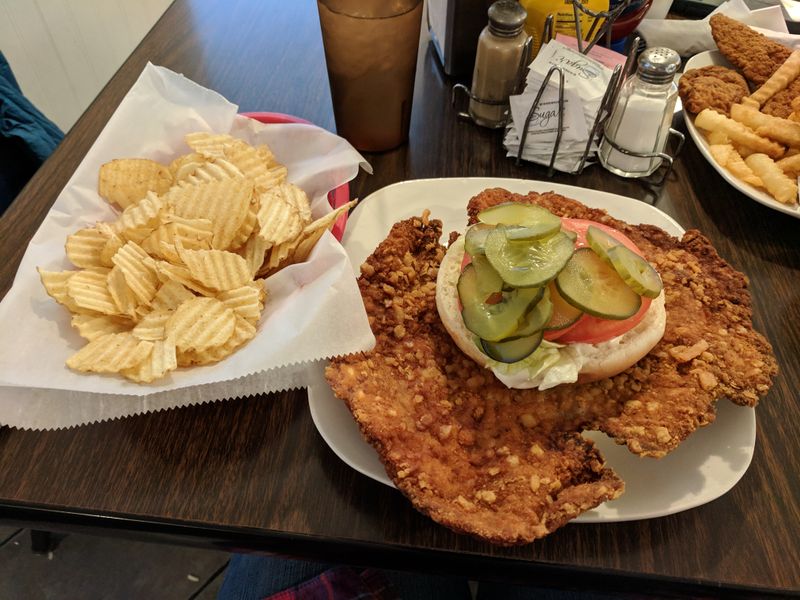 This Indiana Tenderloin Stand Has Fans Who Drive Hours Just For One Sandwich 7 Regular Tenderloin vs. King