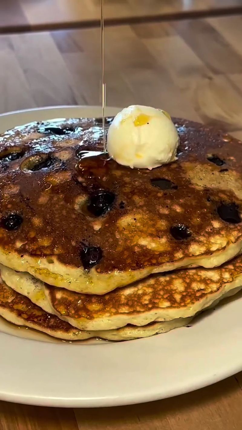 Blueberry Griddlecakes