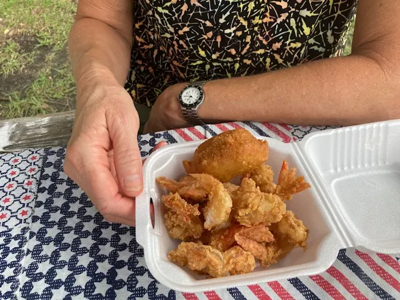 This South Carolina Lowcountry Shack Serves Shrimp Burgers And Fried Baskets That Taste Like A Day On The Marsh 7 Fried Shrimp Basket