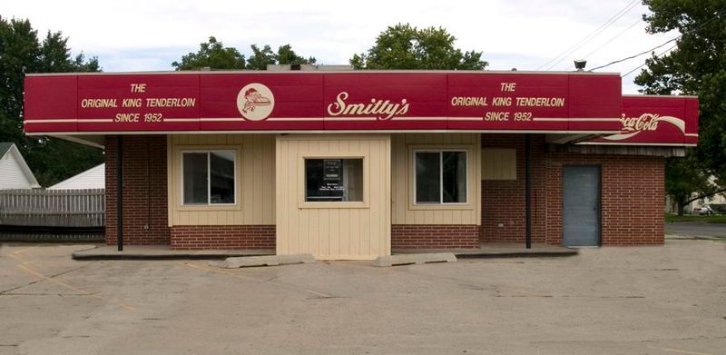 These Iowa Backroad Diners Turn Pork Tenderloin Sandwiches Into Road-Trip Targets 13 Smitty’s Tenderloin Shop – Des Moines, IA