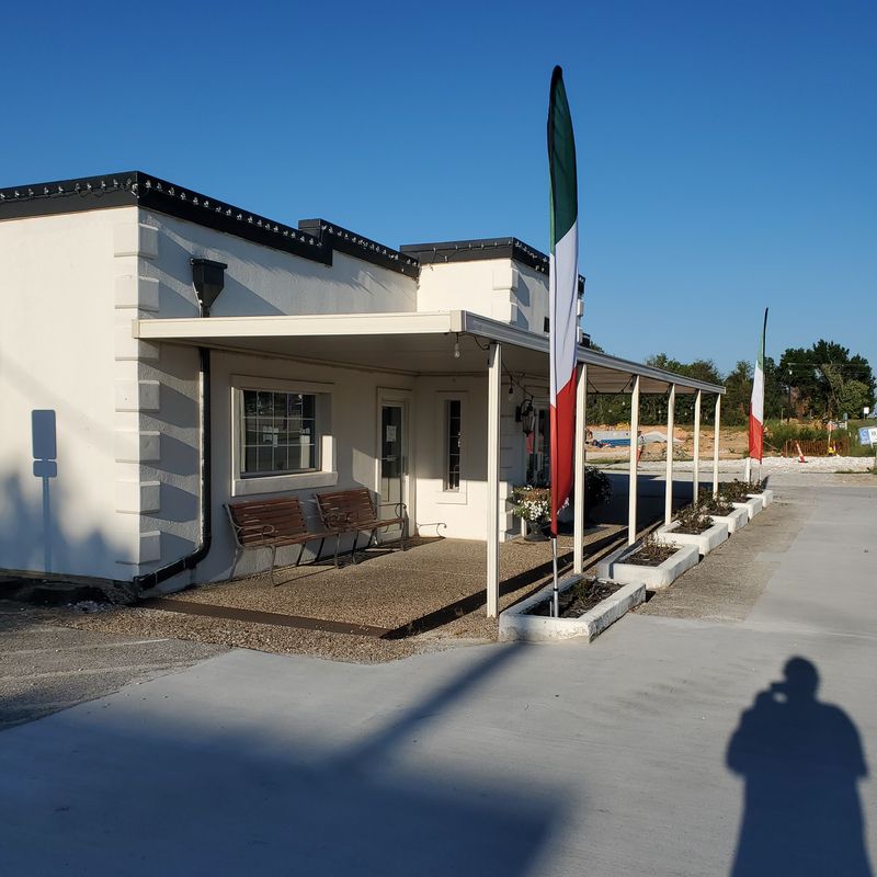 Venesian Inn - Springdale, Arkansas