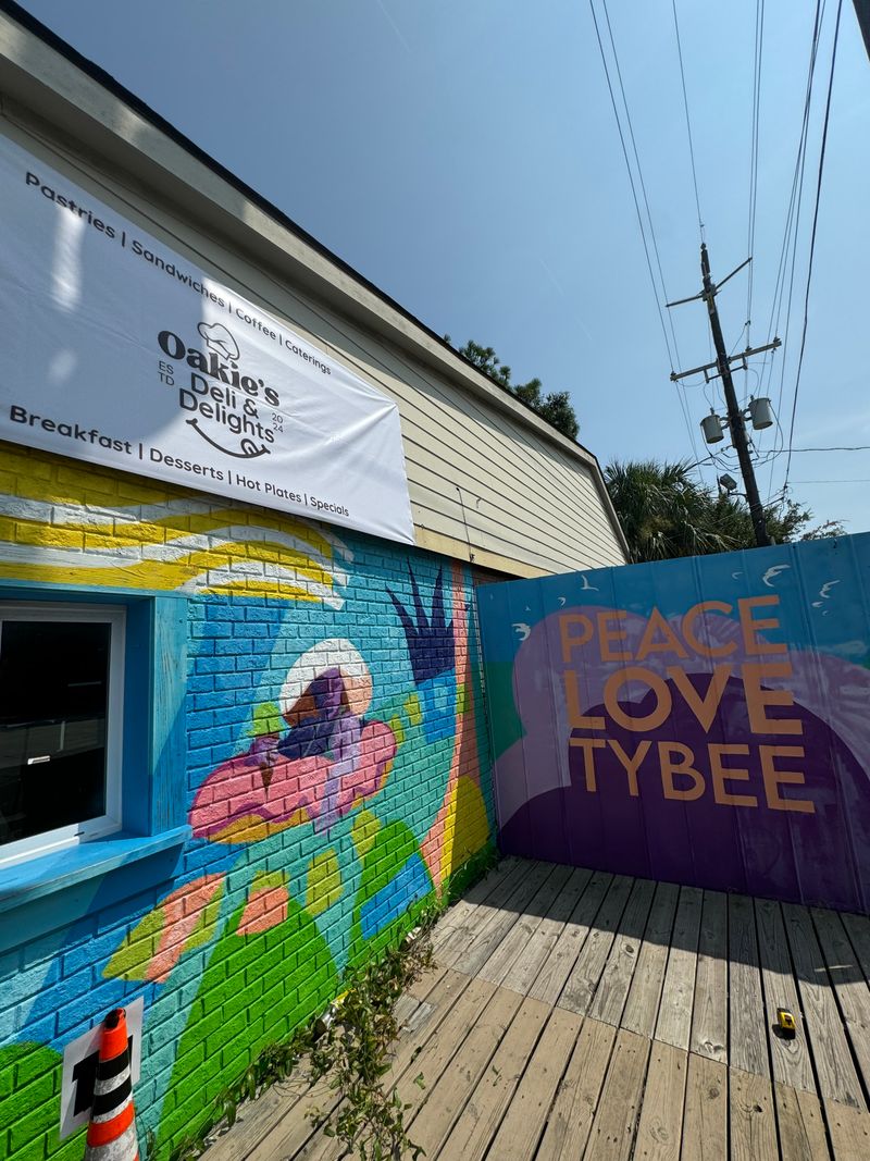 Oakie's Deli and Delights - Tybee Island, Georgia