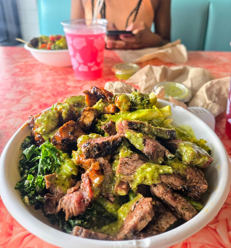 Build-Your-Own Bowl Experience